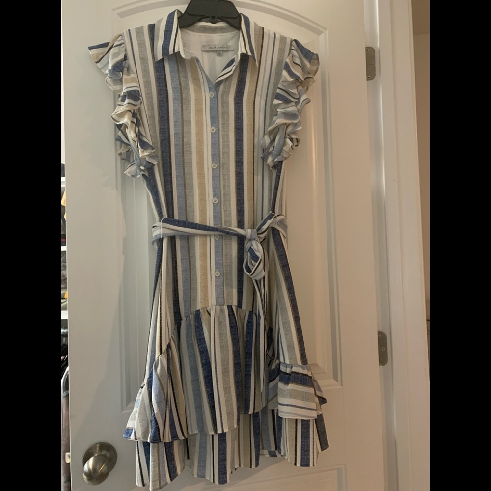 Julia Jordan dress